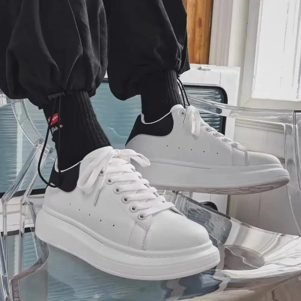 Julio– Elevated herensneaker met clean streetlook - 8cm - Elevated