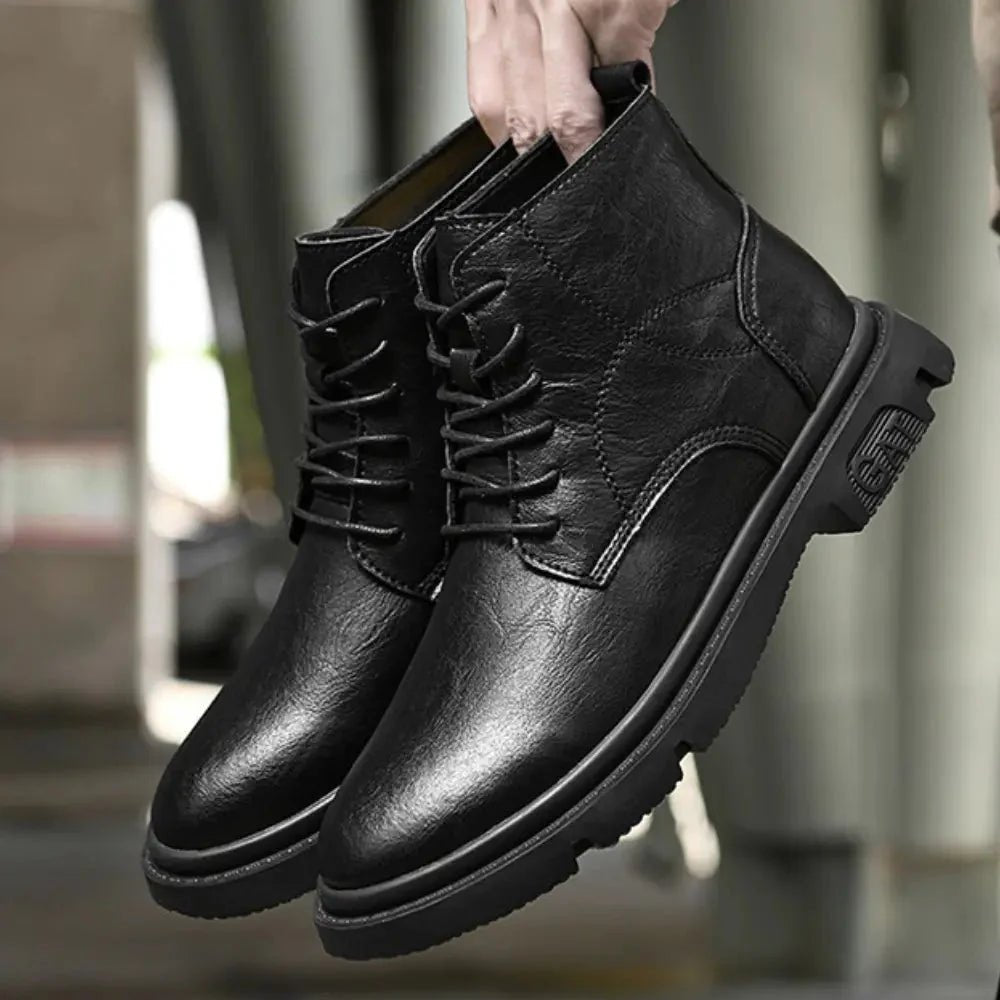 Vince – Elevated herenboot met robuuste zool en strakke vetersluiting - 8cm - Elevated