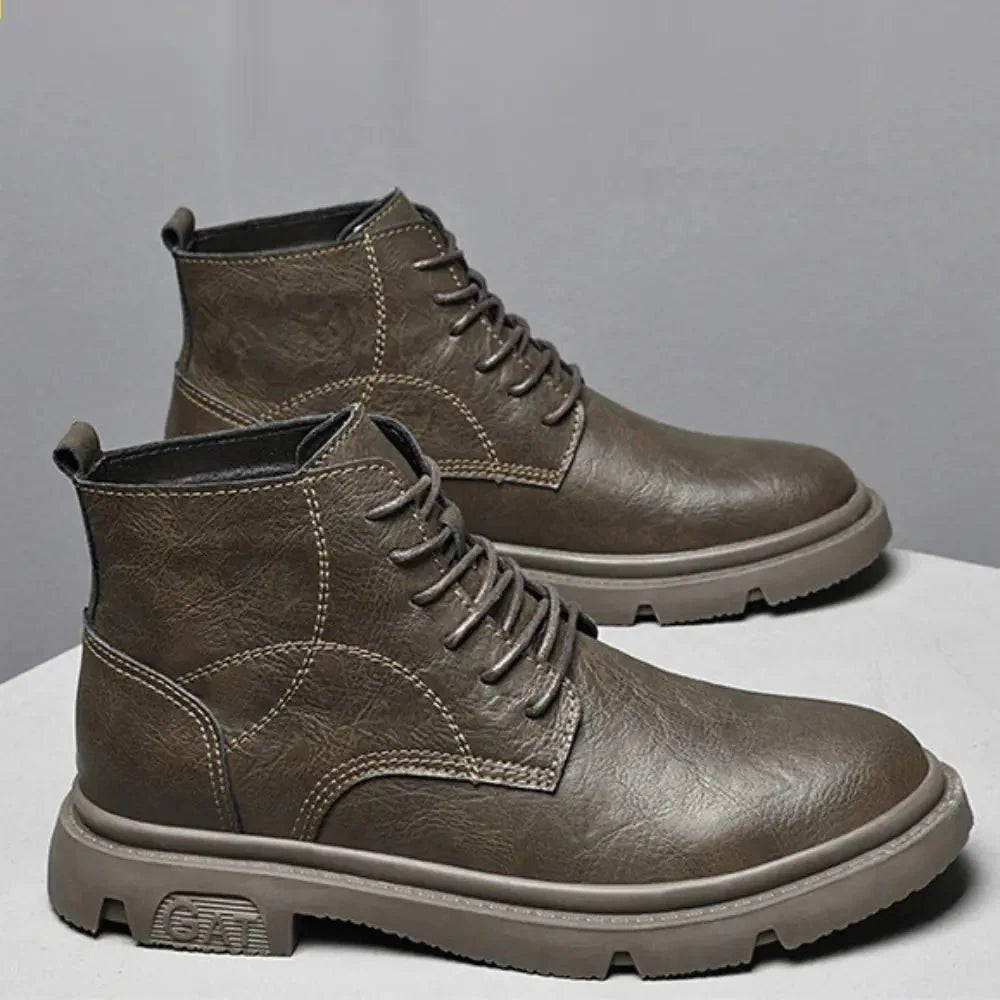Vince – Elevated herenboot met robuuste zool en strakke vetersluiting - 8cm - Elevated