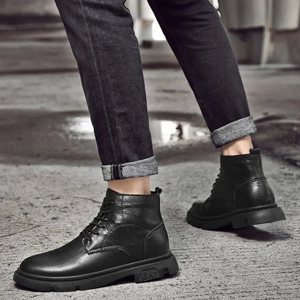 Vince – Elevated herenboot met robuuste zool en strakke vetersluiting - 8cm - Elevated